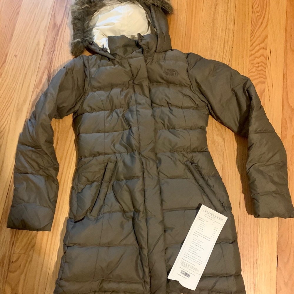 THE NORTH FACE WOMEN’S YUME PARKA